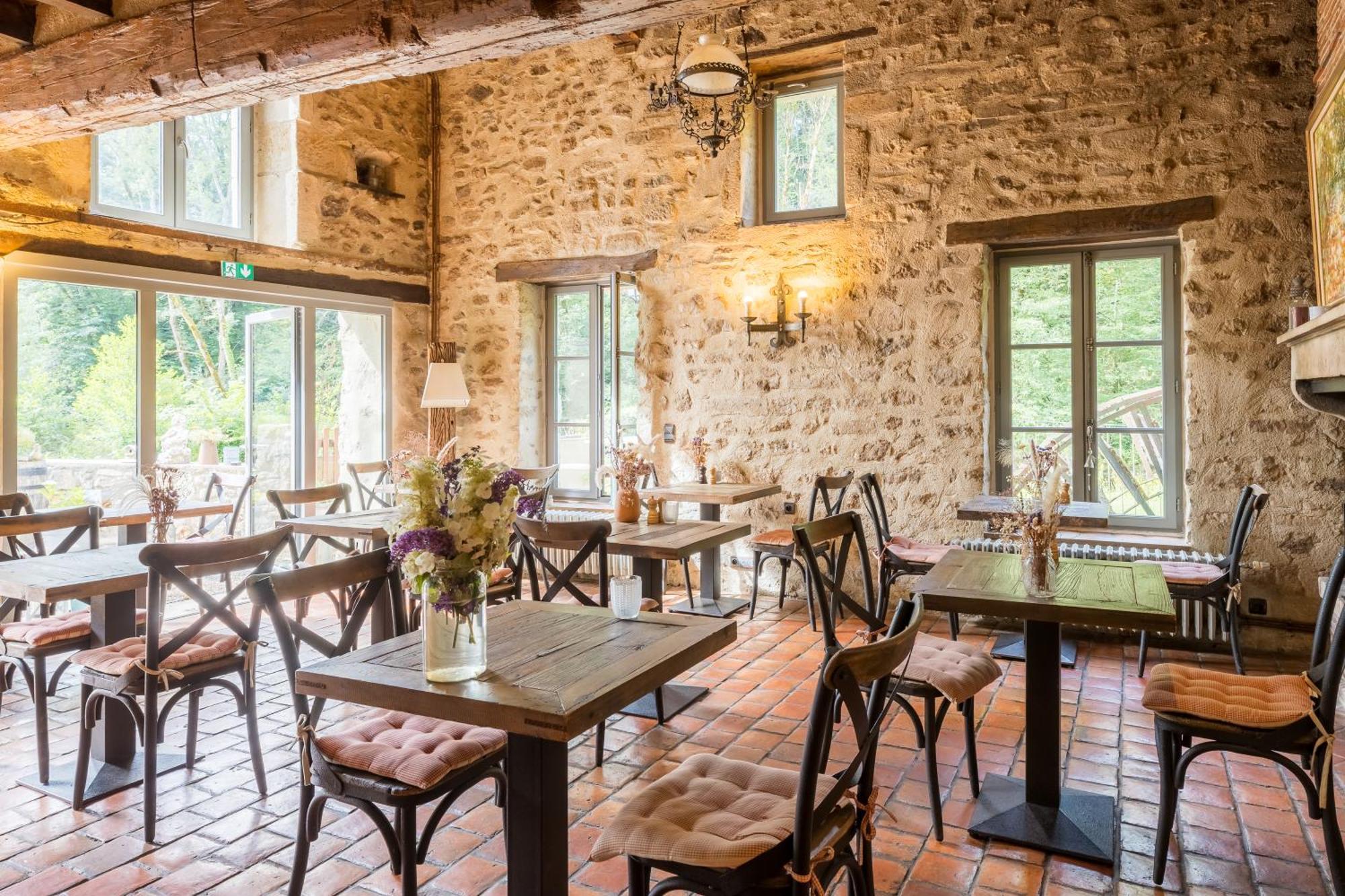 Moulin Des Templiers Hotel & Spa ポントベール エクステリア 写真